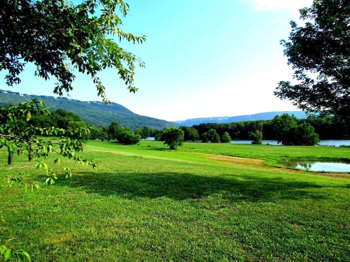 Elder Mountain Room At Tennessee Riverplace Chattanooga Exterior photo