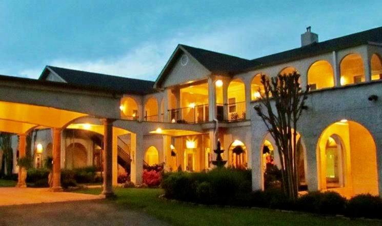 Elder Mountain Room At Tennessee Riverplace Chattanooga Exterior photo